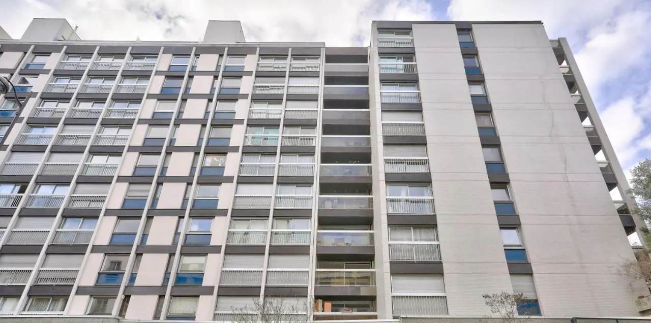 Nice Apartment With Balcony - Paris 15 0*,  France
